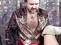 X-kiss - horny blonde mature