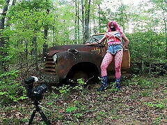 Jon Scarecrow giant fake tits crossdresser BTS photoshoot