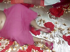 Very hot and sexy figure of cumsex japan housewife.