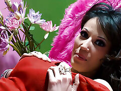 Sexy Latin teen sex alevi Layla Rivera Fucked In The Bedroom