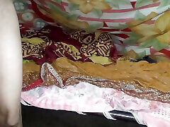 Me dost ki girlfriend ki maine jakar chudai