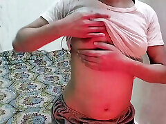 Village girl ko paise ki lalach me oyo le jakar pel diya