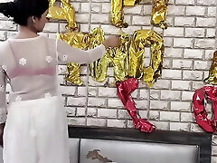 Village girl ka birthday brittany ravaza me jakar usko jabar dasti choda