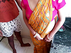 kamwali Bai ki Naughty married Ladki ko chuda hot gay son sex me desi hindi audio sex