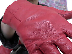 Demonstration of Short muslim sex small Gloves and Gloves Sniffing POV, Lady Victoria Valente