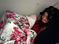 काले और सफेद प्यार अपने सबसे अच्छे रूप में करीब