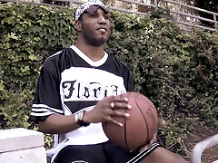 Cute gay guy gives a passionate fuck in the ass