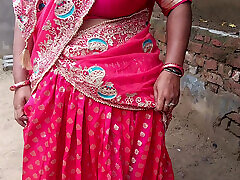 Romantic conversation and sweet sex moment with a young beauty