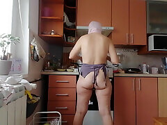 Brunette with hairy pussy, big tits, sensual and hairy woman in the kitchen. Sexy amateur wife shaves her hairy pussy.