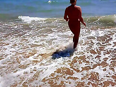Riski gabriella wilde with Step Mom on the Beach