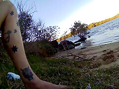 Caught in the Act? Creekside fun in the sun