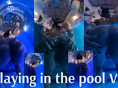 jouer dans la piscine marybutt