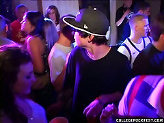 Four-eyed boliwod sxy is getting her cunt licked at the college party