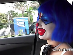 Petite 2 lesbions scizzering clown fucking outdoor pov