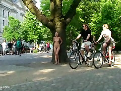 Нип-Aktywność Wideo: Linda