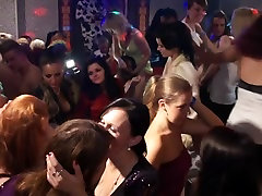 में सींग का बना वास्तविकता, सेक्स क्लिप