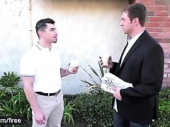Men.com - Connor Maguire and Jeremy Spreadums