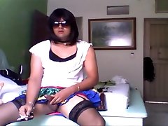 Andreita smoking sexy