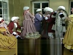 Des putes à la cours sur un rythme effrené de Mozart