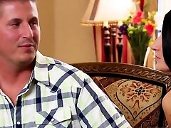 Excited swingers relate their experience