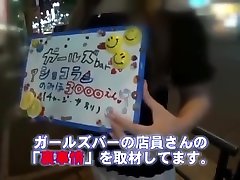 la nouvelle pute japonaise dans la scène la plus chaude du jav, jette un oeil