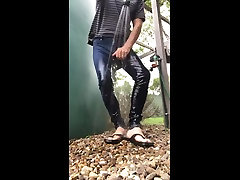 spray on jeans piss