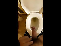 另一个小便视频otro视频orinando