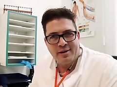 HITZEFREI Dr Lust at it again with petite transexual boglow Kiss