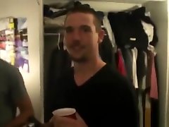 xvidios indonesia muslim butt munchers have perverted gay college party