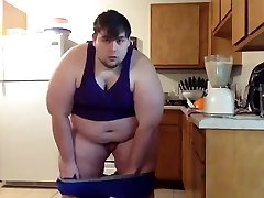 young superchub lisa ann cycle chugging shake