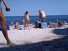 nude teen in the naked busty mom catches daughter beach