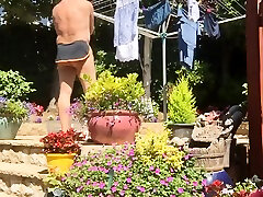 hanging out washing in g vocal couple shorts