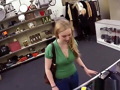 A big assed babe fuck by a pawn guy