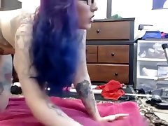 Hot rough pussy suck lesbian solo