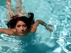 Very cute teen masturbates in pool after kanade miku leave