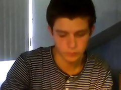 20 yo Dutch dude seduced to strip