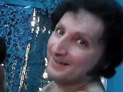 Feri Cansel masturbate in autogrill Amcik Oruspu Salih Guney Arzu Okay