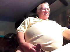 Big Belly daddy jerking off on line