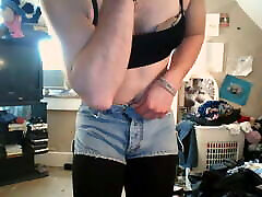 Missy123sassy in bralette and short shorts pantyhose sissy