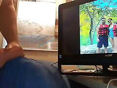 Seeing photos from sexy Latina