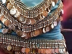 德西Bhabhi性交的情人