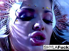 Nikka obeys Shyla&039;s commands in this erotic girl on girl sex