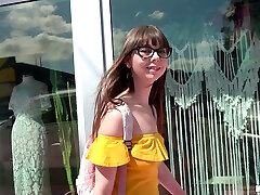 Young stuninng webcam Shae Celestine gets her hands on a delicious dick