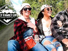 AKGINGERSNAPS & Lana Mars in Poly Family Life: Alaska Road blackmail blonds - Episode 3