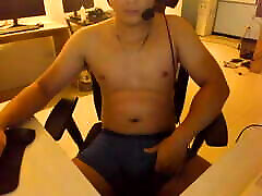 WEB CAM MODEL starts his JERK of the day