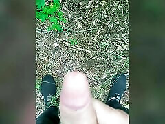 wank cruise. jerking off quickly in the woods until step mom sees