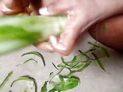 A Huge kasia fat hd in My Pussy. Fucking With Cucumber.