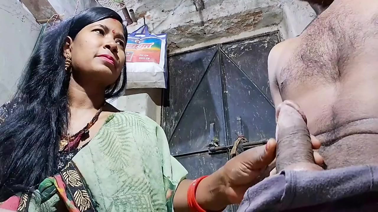 Desi Indian Bhabhi Ki Chudai Indian Aunty Ki Xvideo First Time Hard Fuck. 